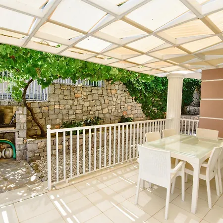 Villa Lycia *